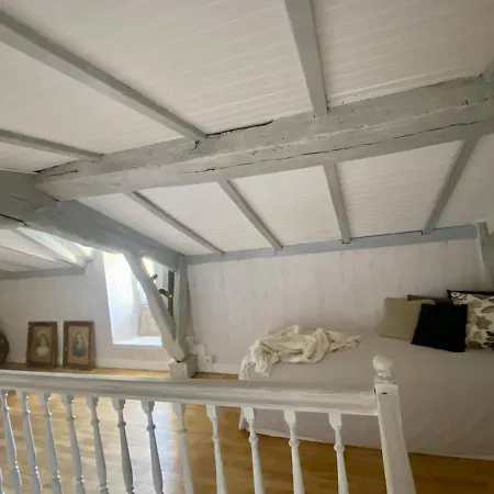 펜션 Charmante Quercynoise En Pierre