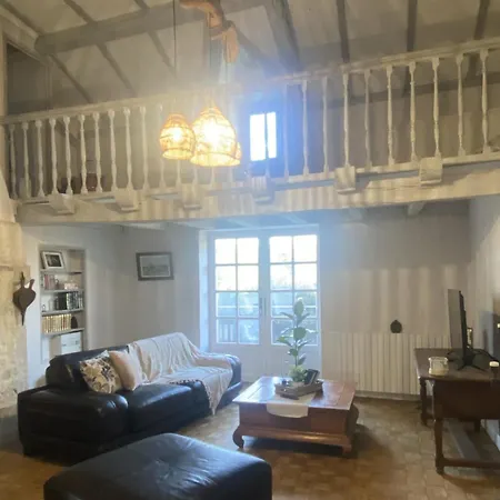 Charmante Quercynoise En Pierre Casa de Férias
