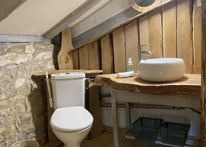 別荘 Charmante Quercynoise En Pierre